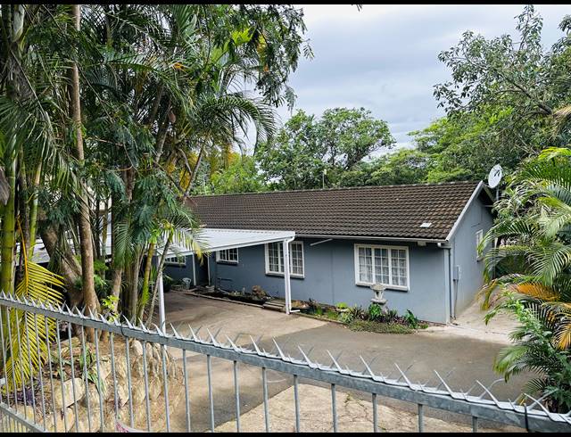 4 BEDROOM HOUSE FOR SALE IN QUEENSBURGH CENTRAL